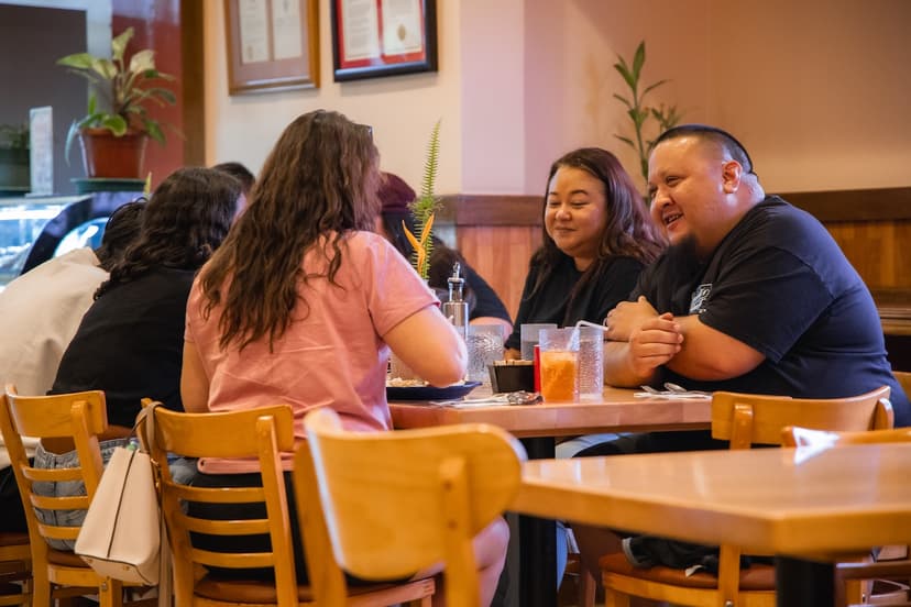 Tan Marikita's Café Experience